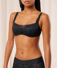 Triumph - Body Make-Up Illusion Lace Bra Whp