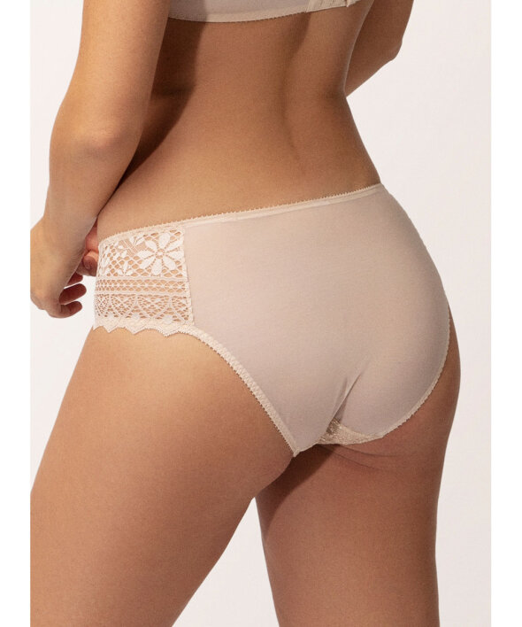 Empreinte - Cassiopee Brief